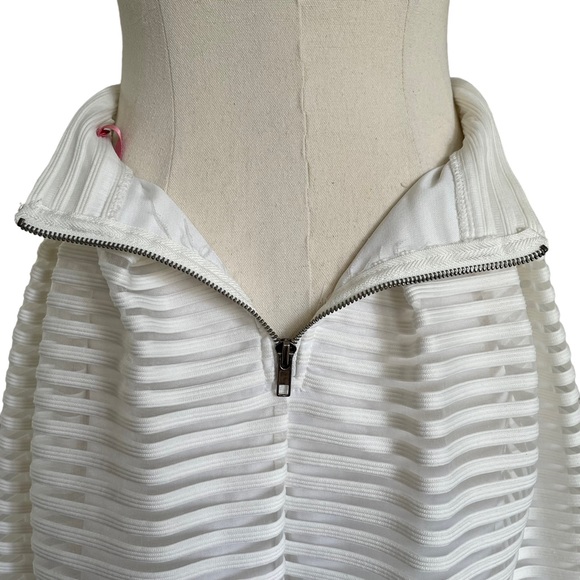 BLOSSOM Sz6 White high waisted midi skirt with sheer striped overlay - Picture 7 of 9